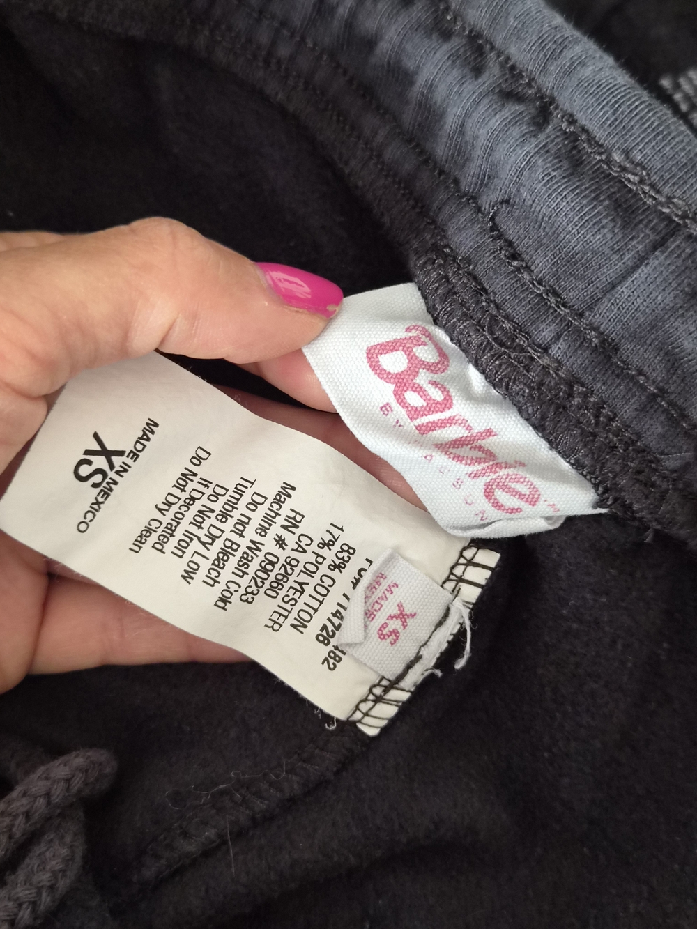 Barbie x PacSun Alpine Ski Club Sweatshirt & Sweatpants Set XS Black - Picture 6 of 16